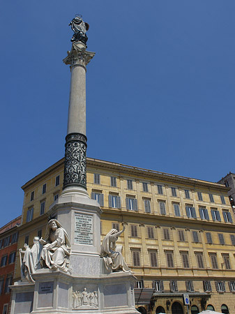 Colonna dell'Immacolata Fotos