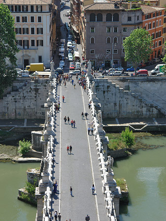 Foto Luftaufnahme der Brücke