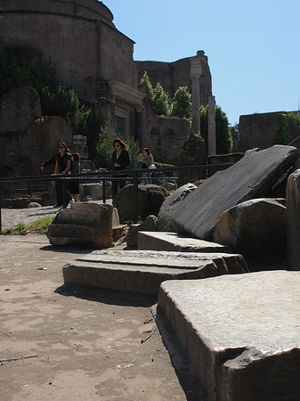 Fotos Steine im Forum Romanum | Rom