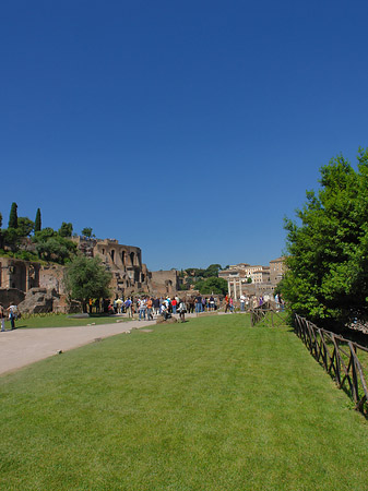 Weg ins Forum Romanum