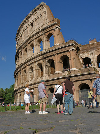 Kolosseum mit Platz