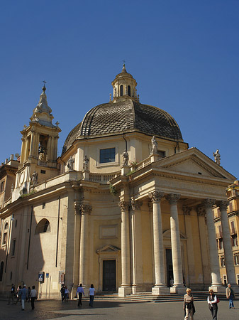 Zwillingskirchen Fotos