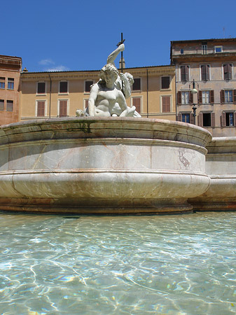 Neptunbrunnen Fotos