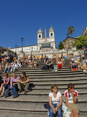 Foto Treppe mit Kirche