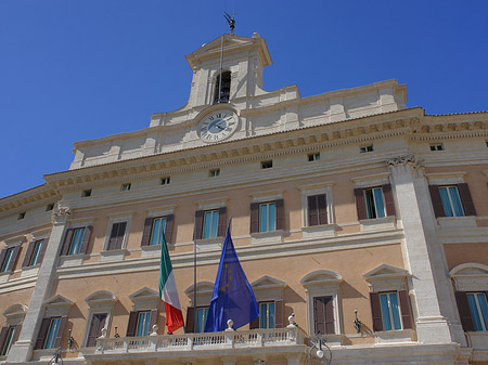 Palazzo Montecitorio Fotos