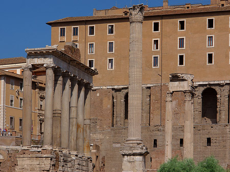 Foto Tabularium und Kapitol mit Forum Romanum - Rom