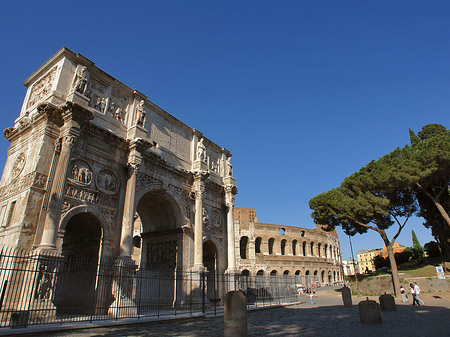 Fotos Konstantinsbogen mit Kolosseum