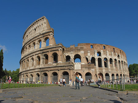Kolosseum mit Platz Foto 