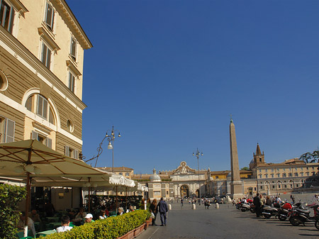 Strasse zur Piaza del Popolo