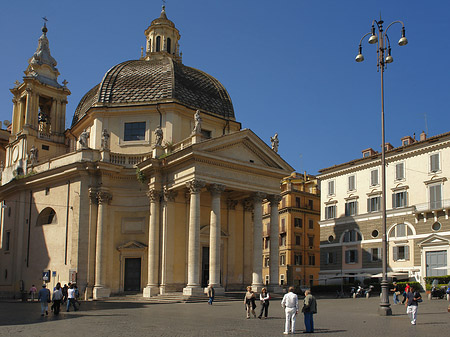 Foto Zwillingskirchen - Rom