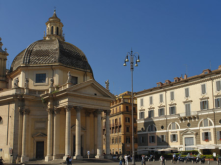 Zwillingskirchen Fotos