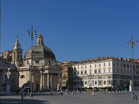 Zwillingskirchen Foto 