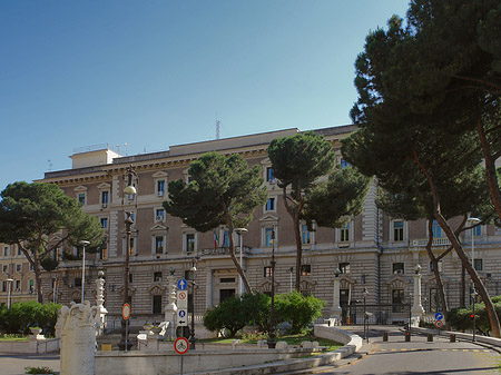 Foto Piazza del Viminale