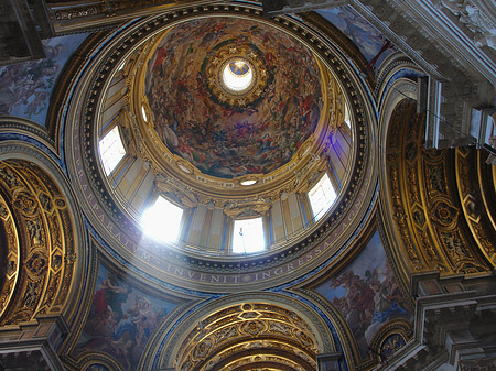 Fotos Kuppel von Innen