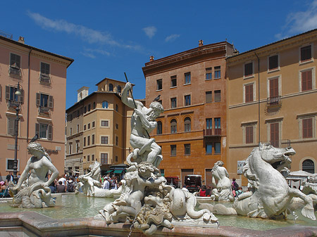 Neptunbrunnen Fotos