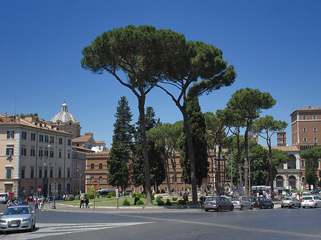 Foto Verkehr an der Piazza Venezia - Rom