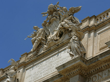 Fotos Details am Trevibrunnen