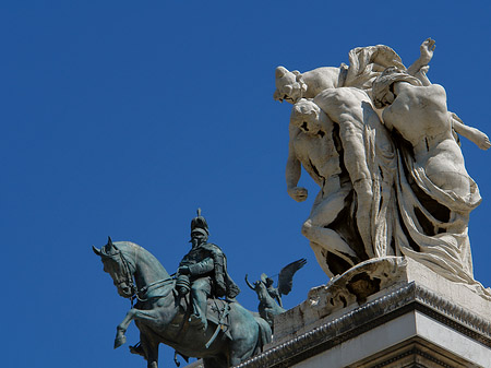 Bronzestatue von Victor Emmanuel