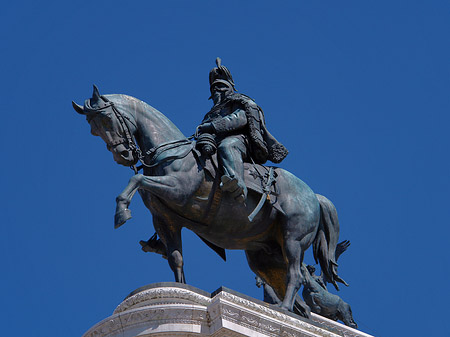 Bronzestatue von Victor Emmanuel Foto 